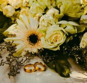 wedding anniversary wishes for sister