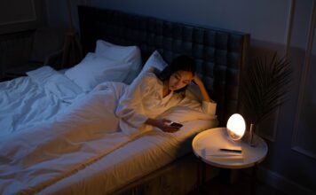 Good Night Messages for Her: 150+ Sweet, Romantic & Heartfelt Wishes good night message for her